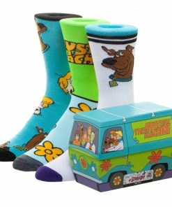 Under The Sea Collectibles Classic Cartoons Scooby Doo Mystery Machine 3 Pair Crew Box Set
